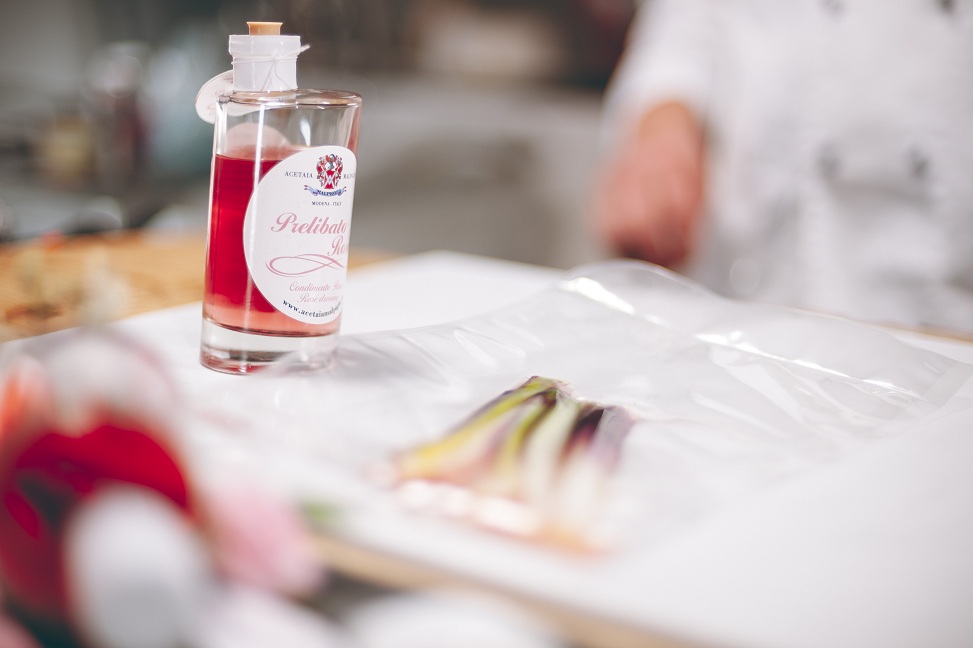Salmone fum&egrave; con Prelibato Ros&egrave;: la ricetta di IFSE