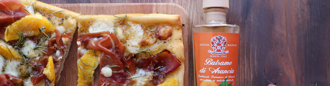 Focaccia con Prosciutto Serrano e Balsamo di Arancia